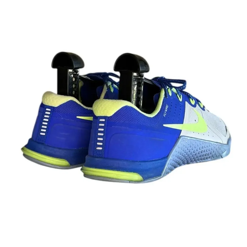 Nike Metcon 2 Flyknit Womens 7.5 Running Shoe 821913-003 Platinum Green Blue